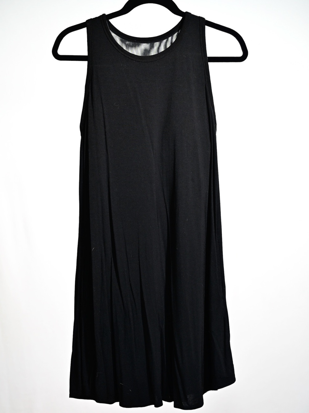 Classic Black Sleeveless Women’s Dress